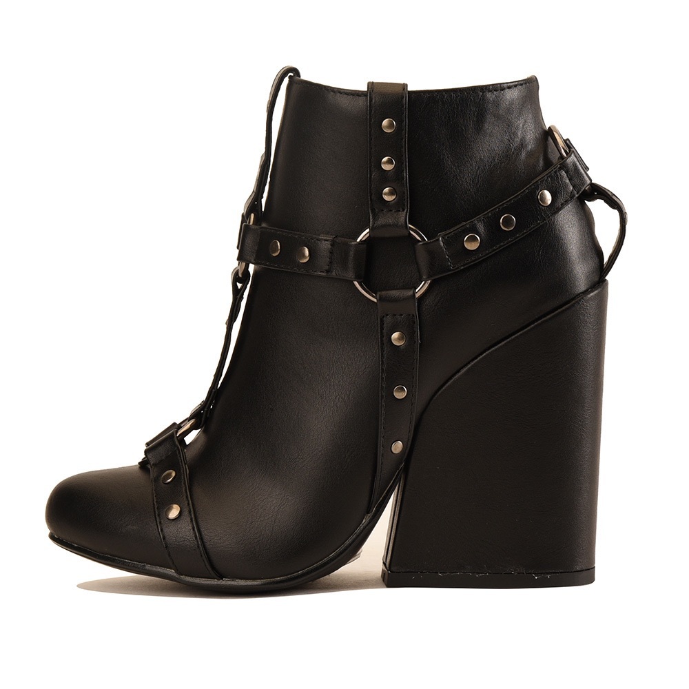YRU Harness booties